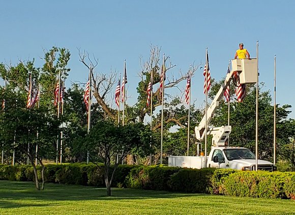ave-flag-2024mem-day