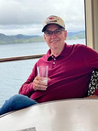 obits_lgp_easterlingpic