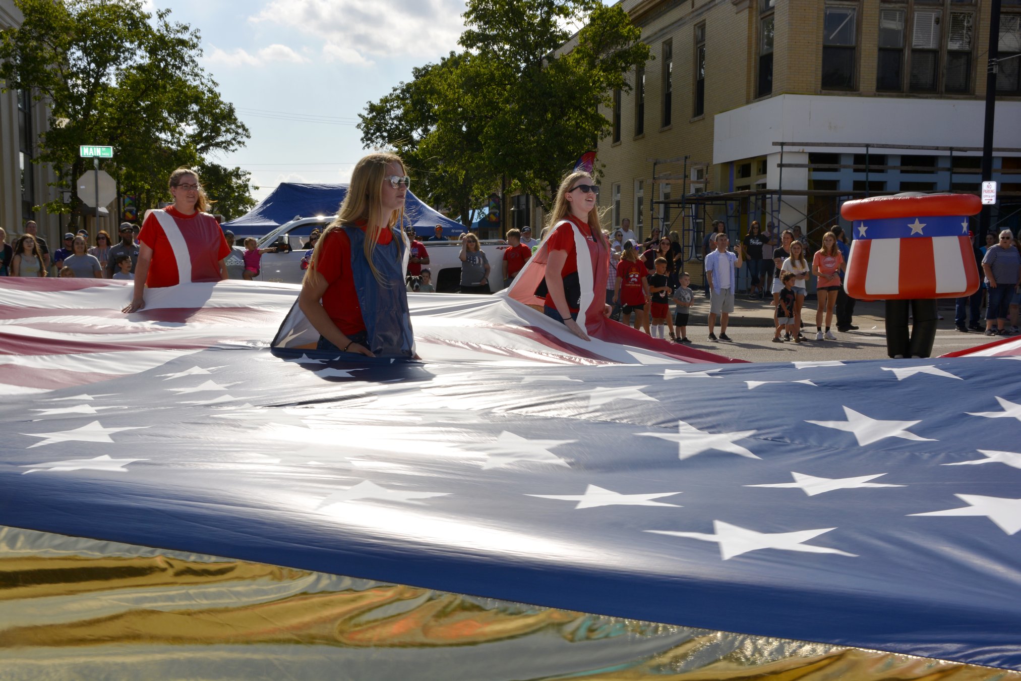 June Jaunt PARADE THROUGH TIME Great Bend Tribune