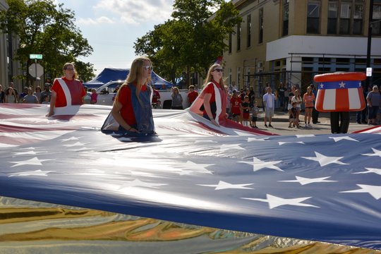 June Jaunt PARADE THROUGH TIME