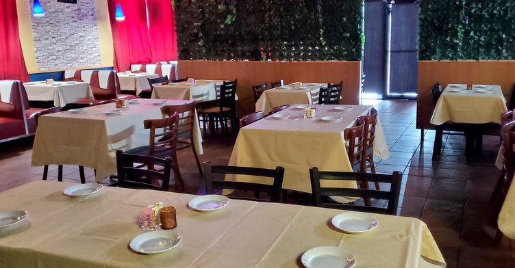 Amore-dining-room