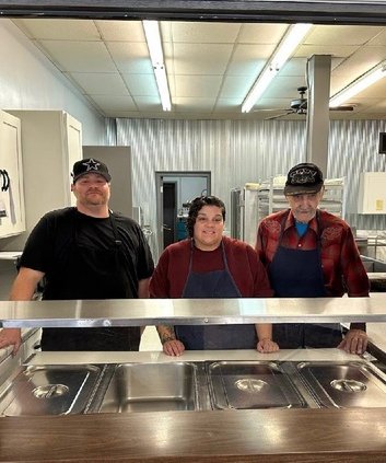 eldercare-meals-money