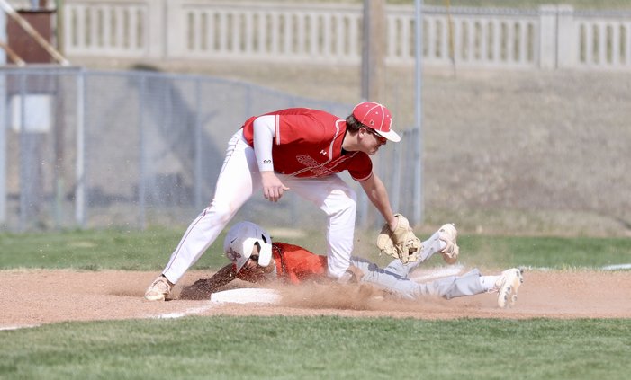 hoisington gets