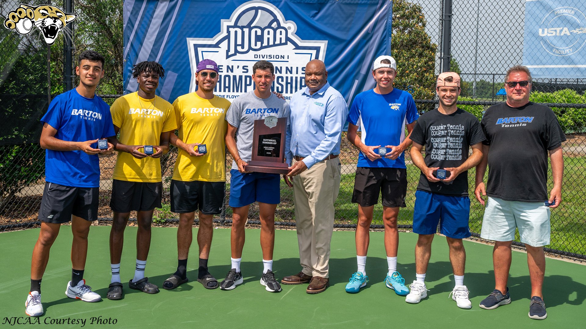 Barton Cougar tennis earns runner-up NJCAA trophy - Great Bend Tribune