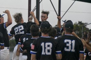 SPT_LF_ Logan Renken homerun DSC_52832.jpg