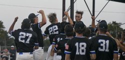 SPT_LF_ Logan Renken homerun DSC_52832.jpg