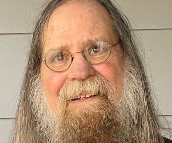obits_lgp_thackerpic