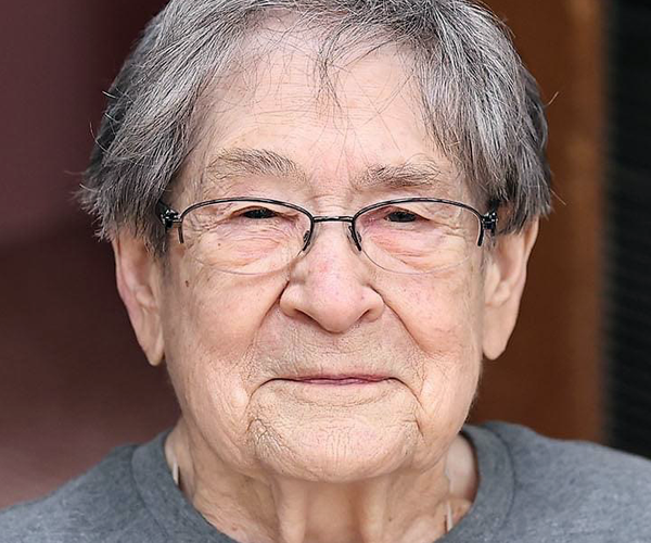 obits_lgp_fischerpic