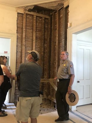 new_mag_fortlarnedlabordaypic