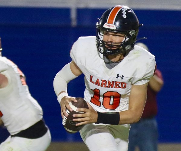 Mason Miller rolls left