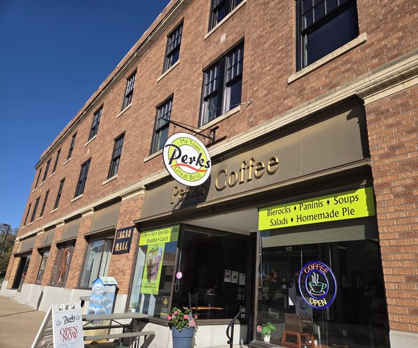 zarah lofts 2025