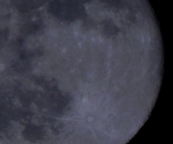 new_lgp_supermoonpic