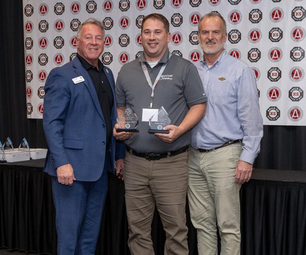 biz_lgp_bccinstructorofyearpic