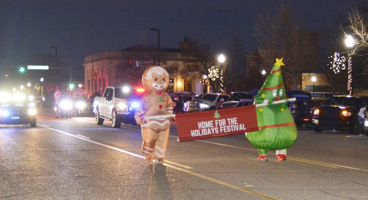 home holiday parade 2025