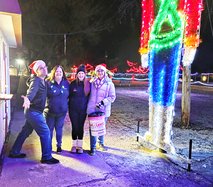 Landmark volunteers trail of lights
