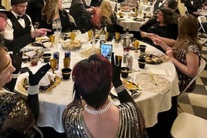 new_lgp_ewoodnewyearsevepic