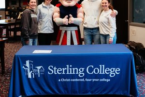 edu_lgp_sterlingcollegecampusvisitpic