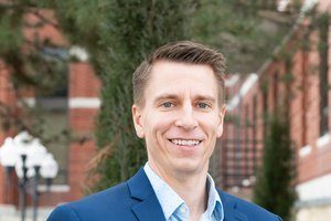 biz_lgp_sunflowertreasurymgrpic