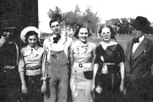 ent_lgp_sterlingcollegeourtown