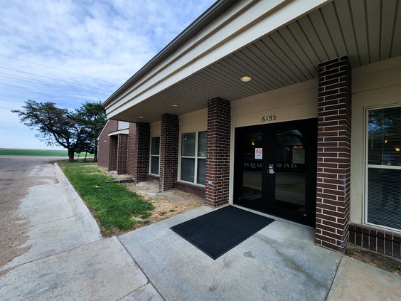 biz_lgp_ellinwoodhospitalsellspic