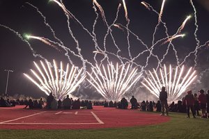 new_lgp_flashlightegghuntpic