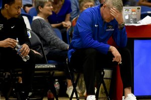 SPT_LF_ Coach Jeremy Combs DSC_52922.jpg