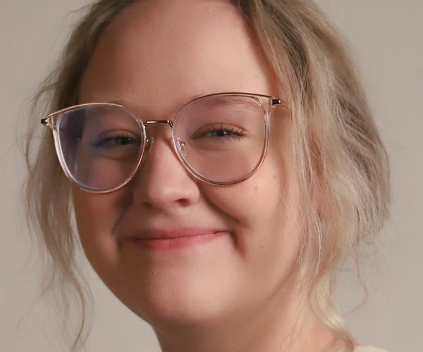 ent_lgp_sterlingcollegeartshowpic