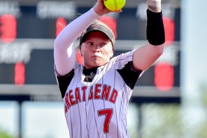 Great Bend's pitcher Braelyn Turner delivers a pitch HGS_77371.jpg