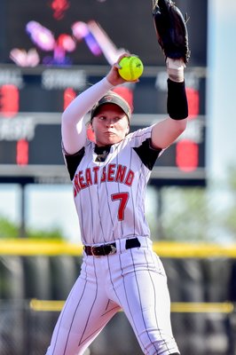 Great Bend's pitcher Braelyn Turner delivers a pitch HGS_77371.jpg