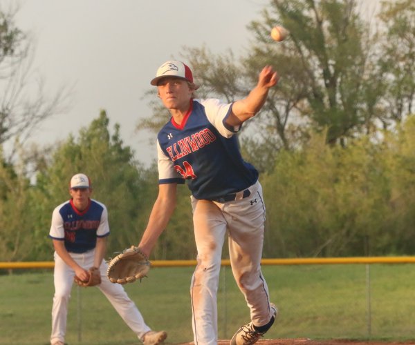 cohen Eagles Pitching.jpg