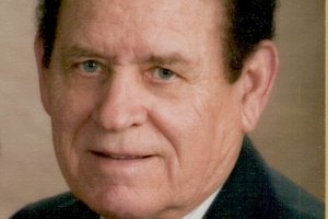 Norbert Lee Pfannenstiel 1931 - 2026