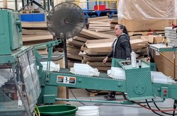 biz_lgp_fullerbrushpic