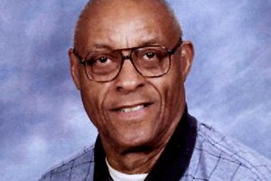 loc_lgp_bdayhendersonpic