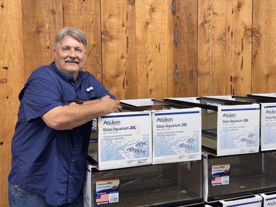 Fanshier owner of Tankquility Aquariums