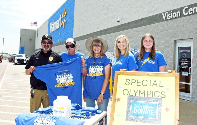 new_lgp_specialolympicstorchrunpic