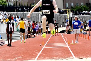 SPT_LF_ CooperOhnmacht Triple Jump DSC_360622.jpg