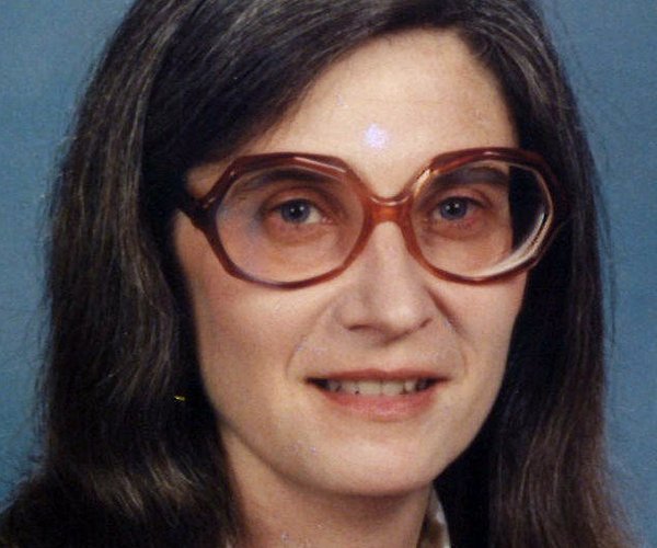 obits_lgp_conversepic