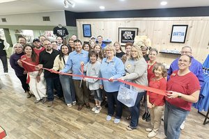 biz_lgp_identificationsribboncuttingpic
