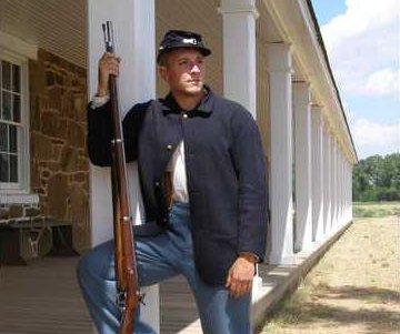 fort larned soldier