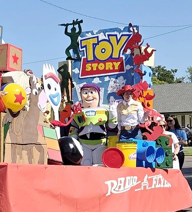 winning float