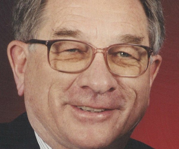 obits_lgp_brackpic