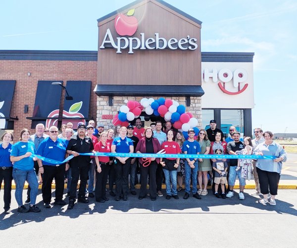 biz_lgp_applebeesihoppic