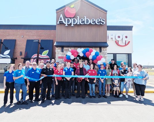 biz_lgp_applebeesihoppic