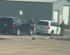 ICE agents vehicle stop