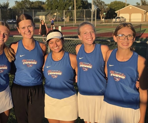 ehs girls tennis 10-5